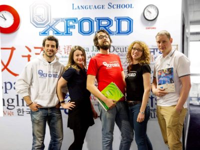FOTO PROFESORES OXFORD 16X9